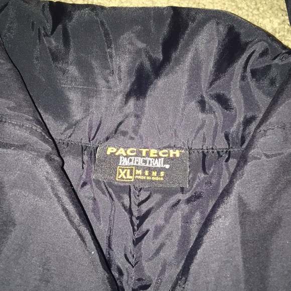 Snow pants - Picture 2 of 3